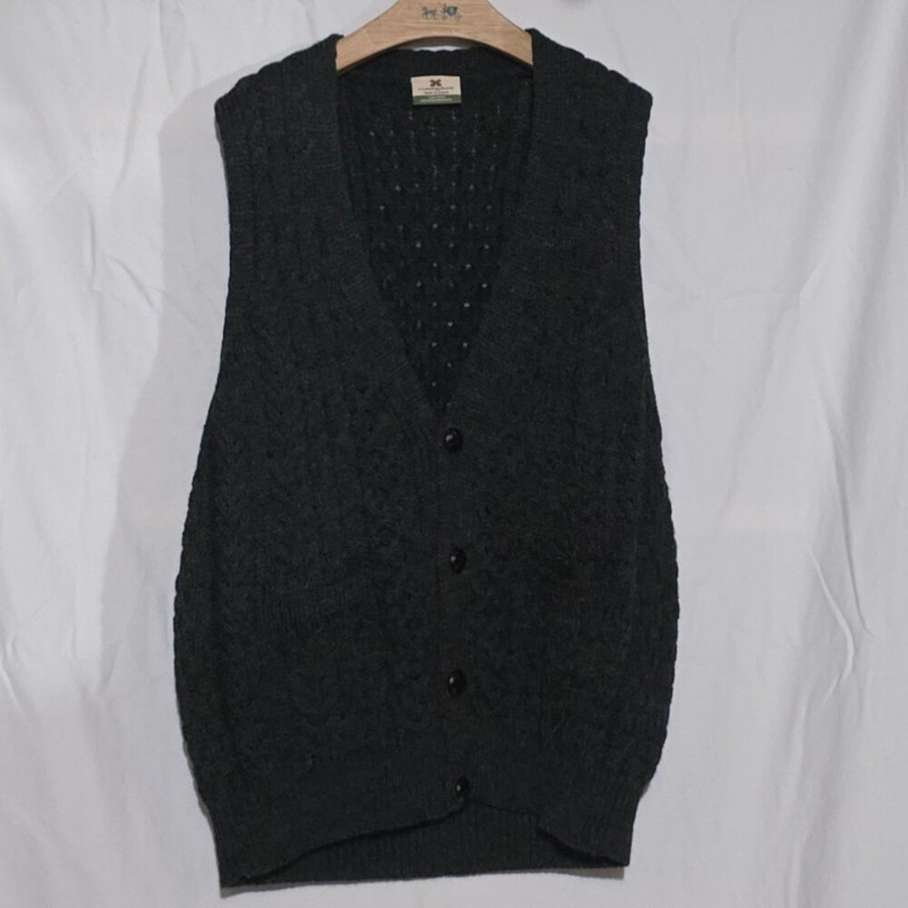 Carraigdonn Made in Ireland Pure New Wool Cableknit Vest - Navy - Sz L*